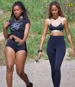 HT20. Rapper Drake Parties with Malia and Sasha Obama